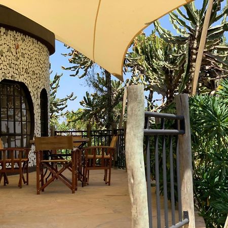 Saab Royale Resort Kajiado ภายนอก รูปภาพ