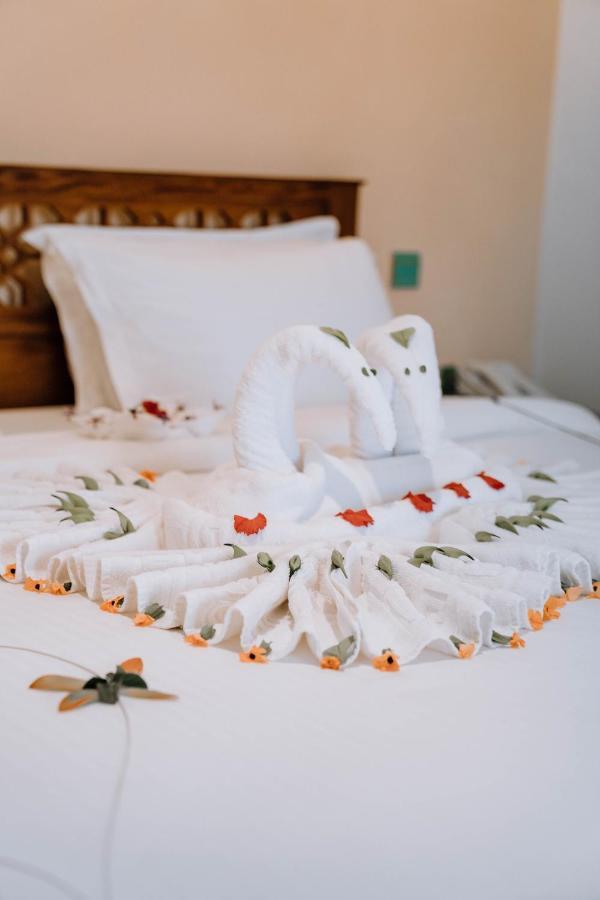 Saab Royale Resort Kajiado ภายนอก รูปภาพ
