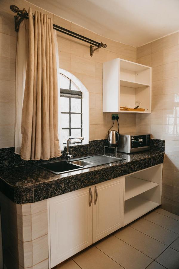 Saab Royale Resort Kajiado ภายนอก รูปภาพ
