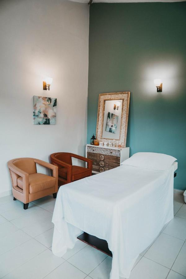 Saab Royale Resort Kajiado ภายนอก รูปภาพ