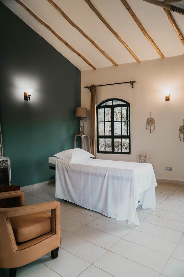Saab Royale Resort Kajiado ภายนอก รูปภาพ