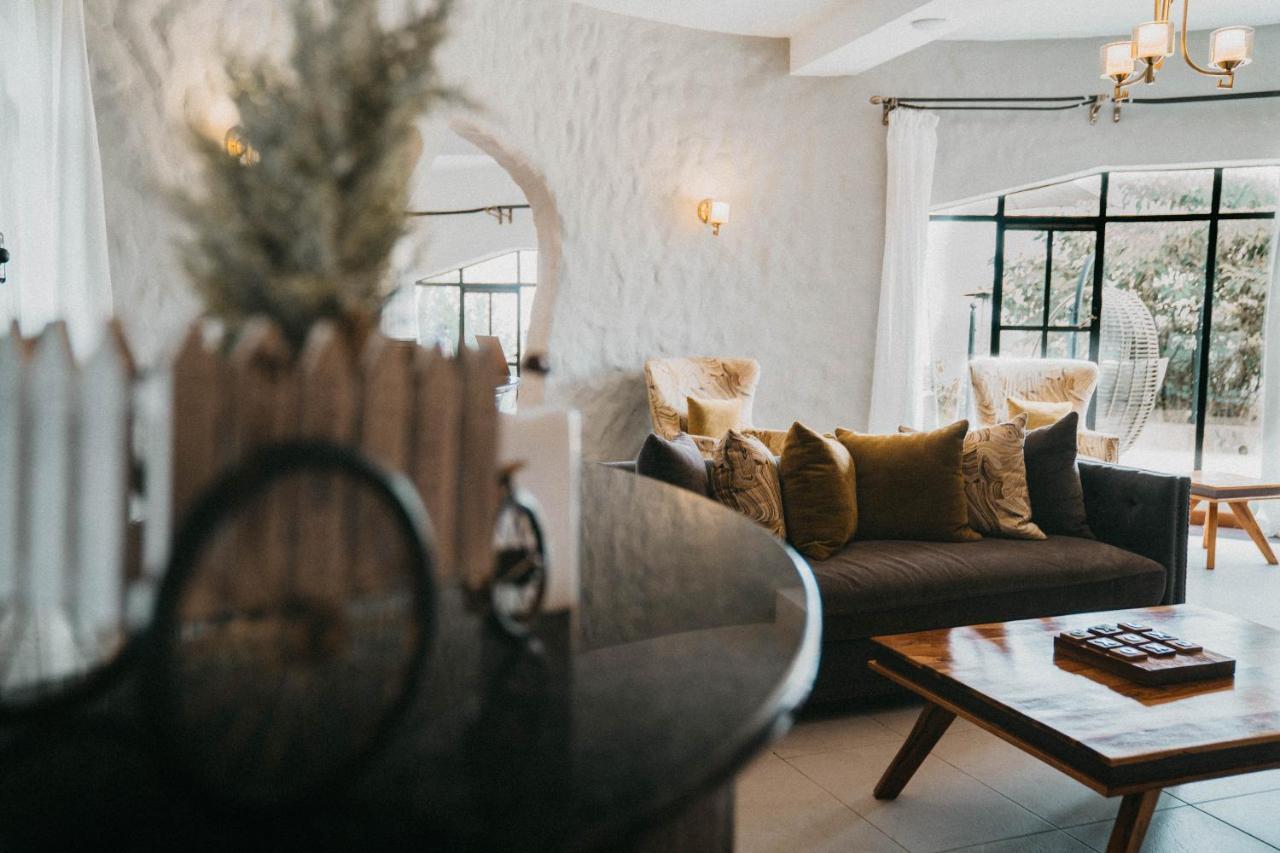 Saab Royale Resort Kajiado ภายนอก รูปภาพ