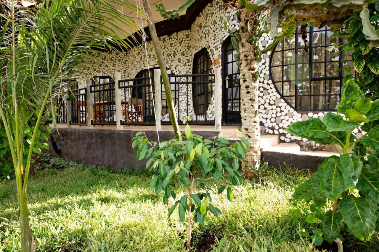 Saab Royale Resort Kajiado ภายนอก รูปภาพ