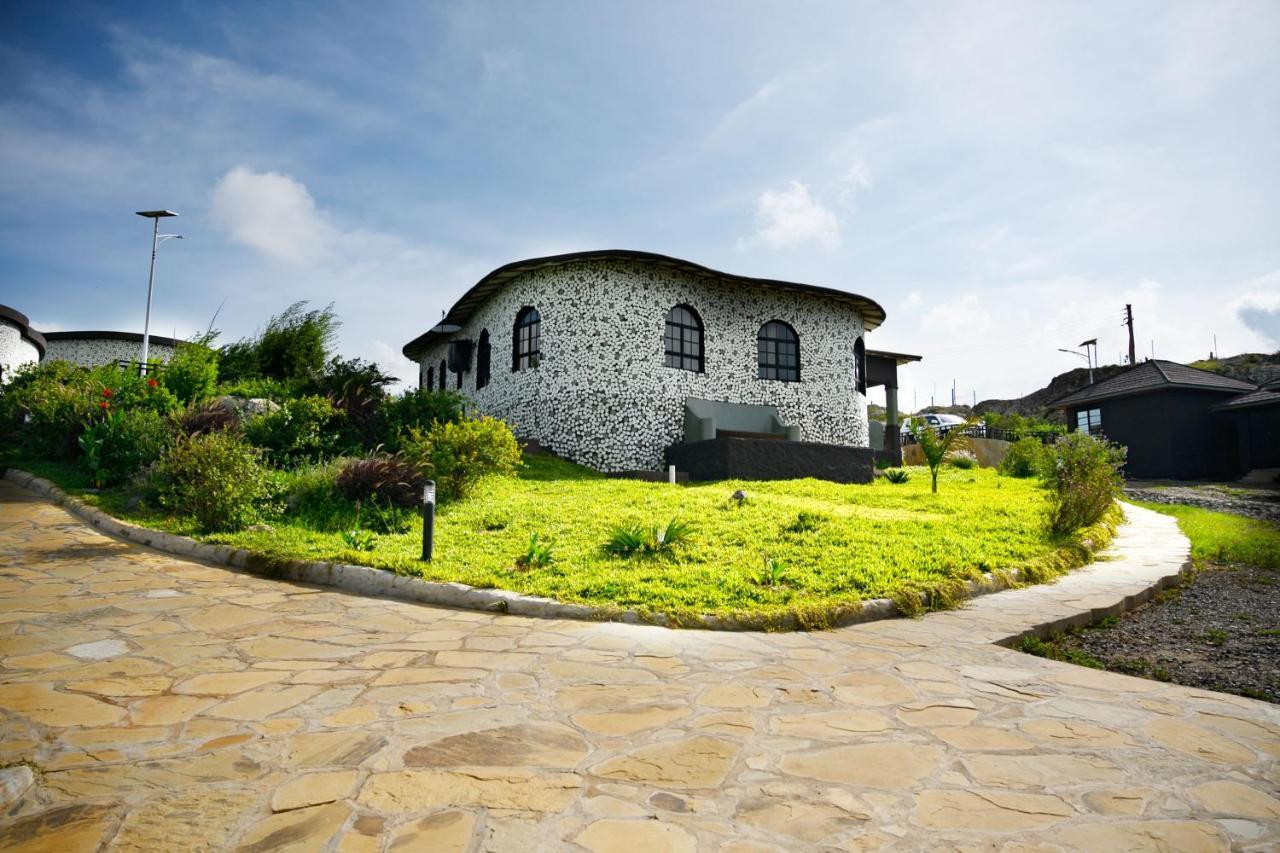 Saab Royale Resort Kajiado ภายนอก รูปภาพ